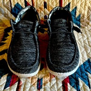 Women Wendy Hey Dude Black with silver sparkles size 7